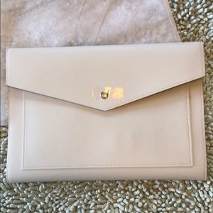 Glass Ladder & Co. Megan Portfolio - Cloud Gray